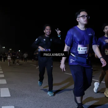 Runner Photo 7522575