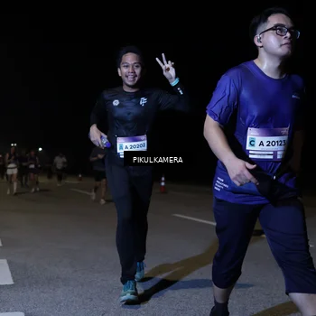 Runner Photo 7522588