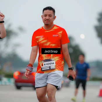 Runner Photo 7522597