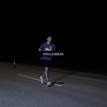 Runner Photo 7522598