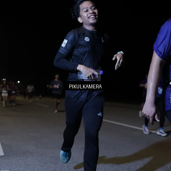 Runner Photo 7522601