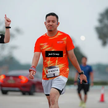 Runner Photo 7522603