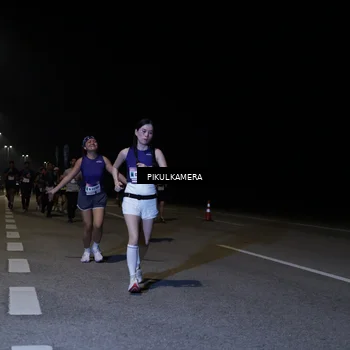 Runner Photo 7522619
