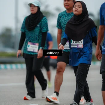 Runner Photo 7522623