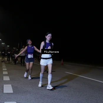 Runner Photo 7522630