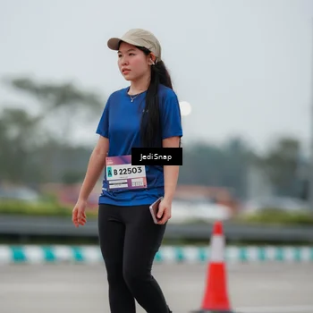 Runner Photo 7522639