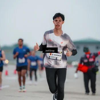Runner Photo 7522654