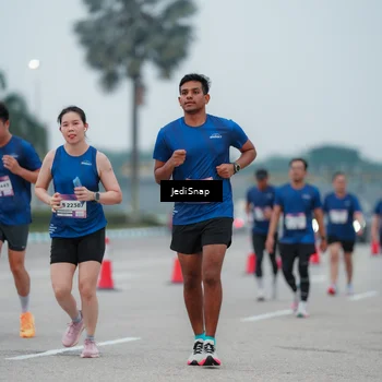 Runner Photo 7522662