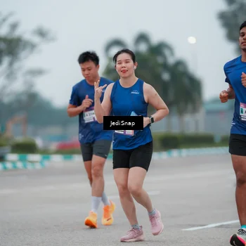 Runner Photo 7522669