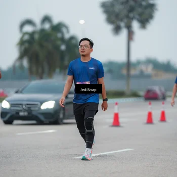 Runner Photo 7522704