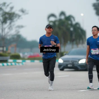 Runner Photo 7522708