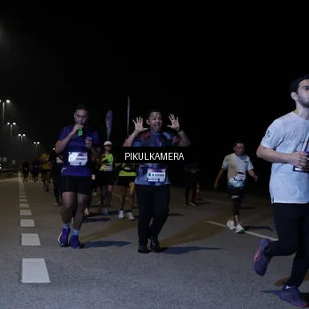 Runner Photo 7522709