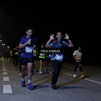 Runner Photo 7522711
