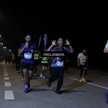 Runner Photo 7522712