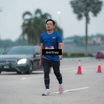 Runner Photo 7522714