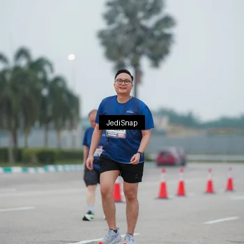 Runner Photo 7522715