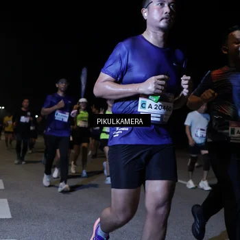 Runner Photo 7522721