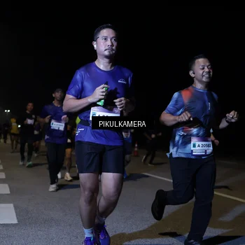 Runner Photo 7522722