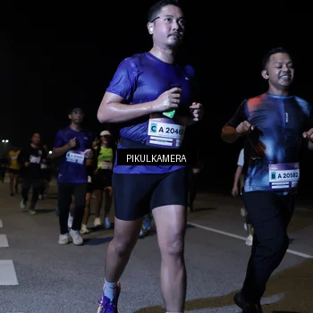 Runner Photo 7522723