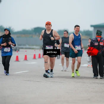 Runner Photo 7522787