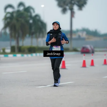 Runner Photo 7522801
