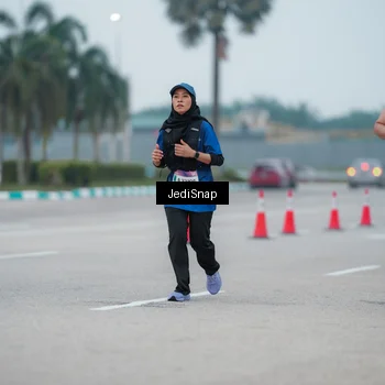 Runner Photo 7522804