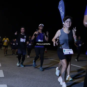 Runner Photo 7522808