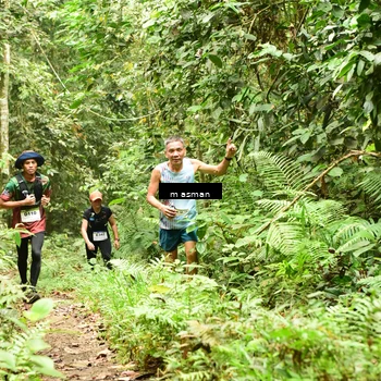 Runner Photo 7522818