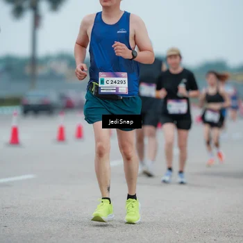 Runner Photo 7522827