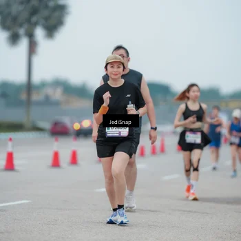 Runner Photo 7522838