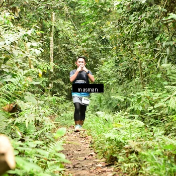 Runner Photo 7522846