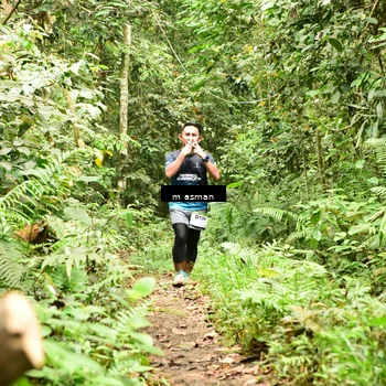 Runner Photo 7522855