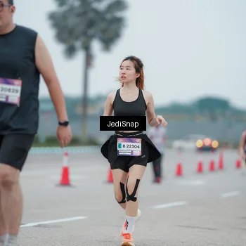 Runner Photo 7522876
