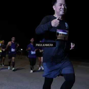 Runner Photo 7522880