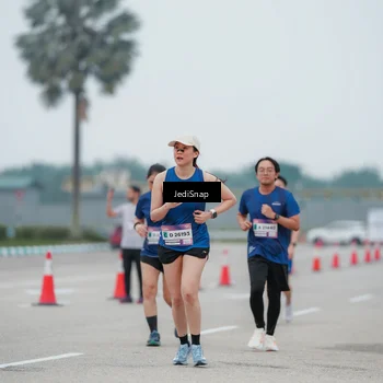 Runner Photo 7522898