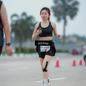 Runner Photo 7522899