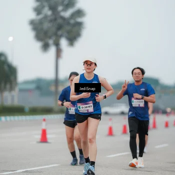 Runner Photo 7522906