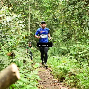 Runner Photo 7522913