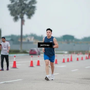Runner Photo 7522932