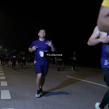Runner Photo 7522942