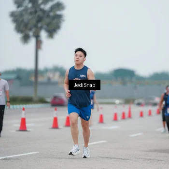 Runner Photo 7522946