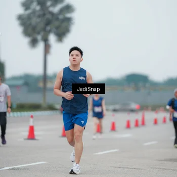 Runner Photo 7522947