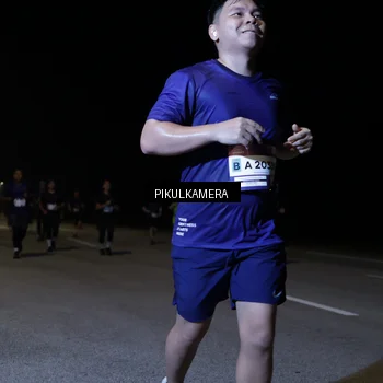 Runner Photo 7522959