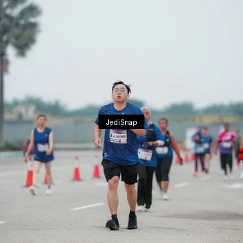 Runner Photo 7522962