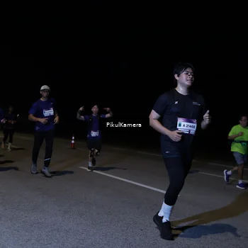Runner Photo 7523002