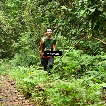Runner Photo 7523004