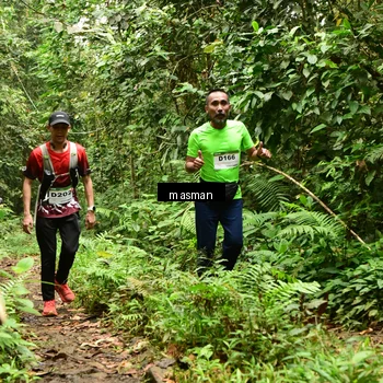 Runner Photo 7523049