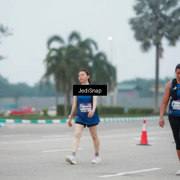 Runner Photo 7523057