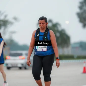 Runner Photo 7523089