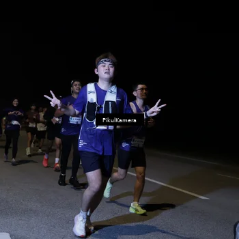 Runner Photo 7523097